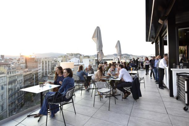 Vistas desde la terraza coctelería creativa barcelona